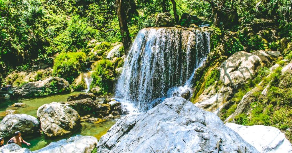 देहरादून के १० प्रमुख पर्यटन स्थल | 10 Most Visit Places in Dehradun Uttarakhand 2025 देहरादून के १० प्रमुख पर्यटन स्थल | 10 Most Visit Places in Dehradun Uttarakhand 2025